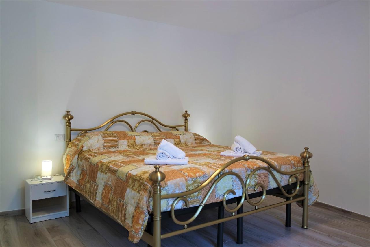 Casa Vacanze Loita Apartment Бавено Екстериор снимка