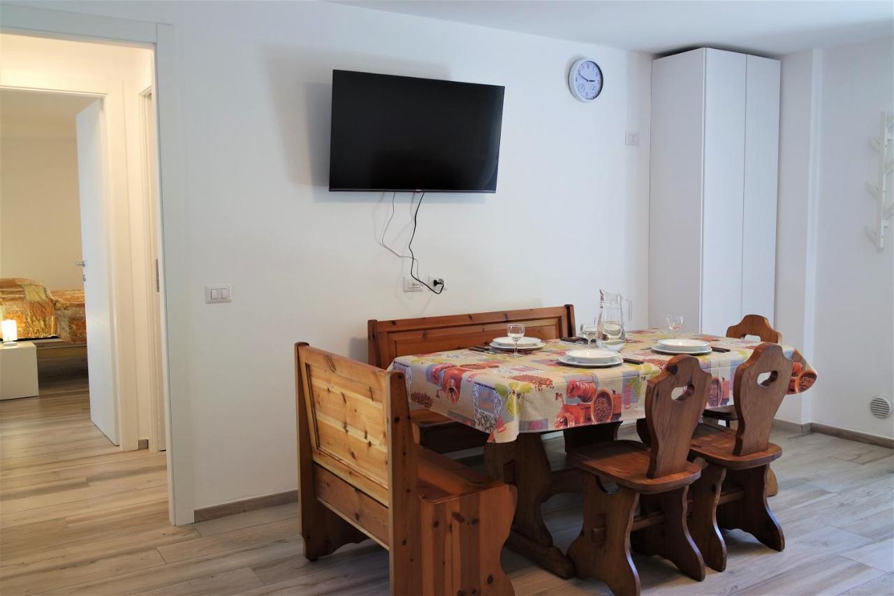 Casa Vacanze Loita Apartment Бавено Екстериор снимка