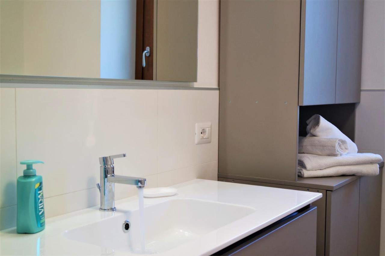 Casa Vacanze Loita Apartment Бавено Екстериор снимка